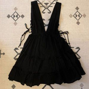 Size 6 Princess Polly Dress